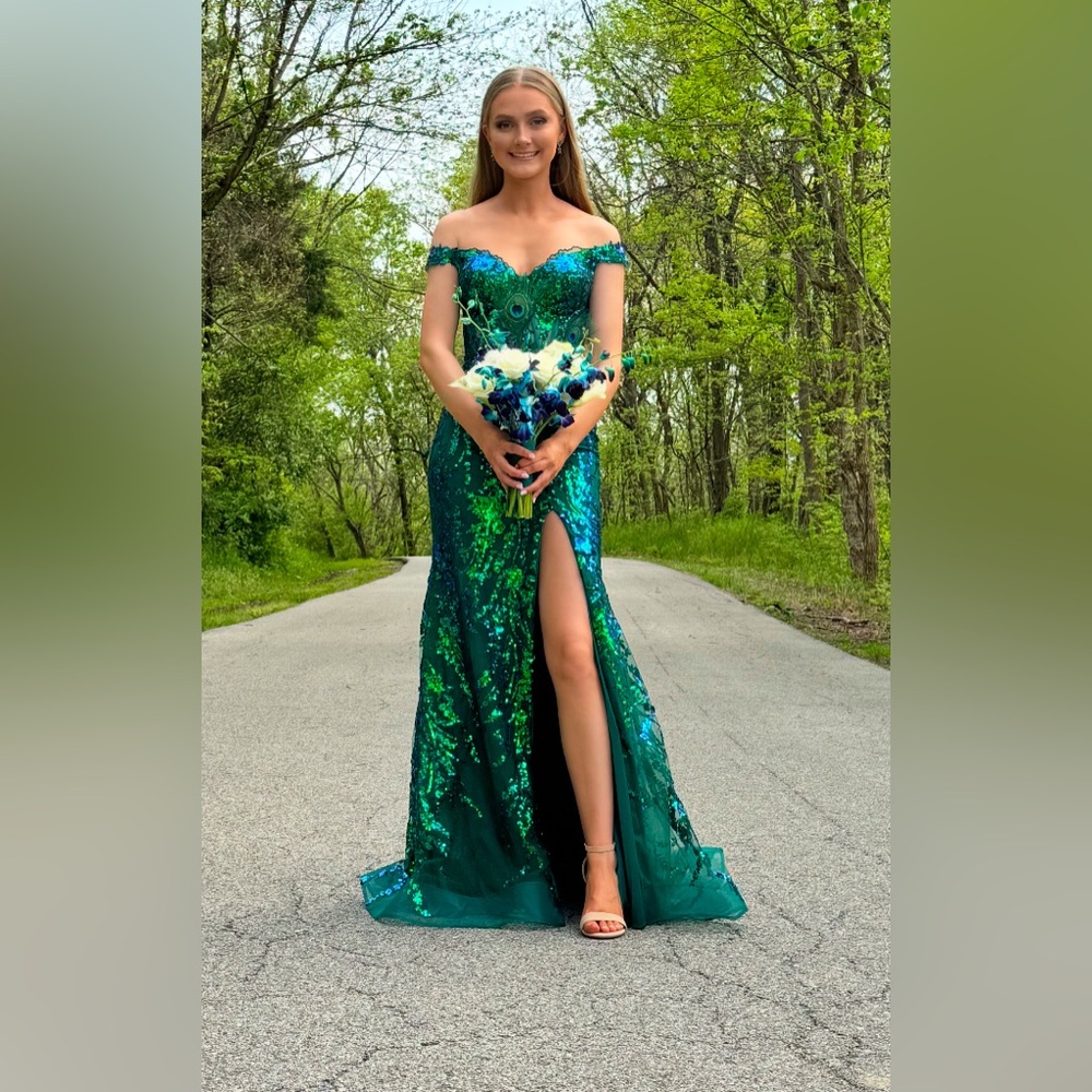 Sherri Hill Prom Dress size 2